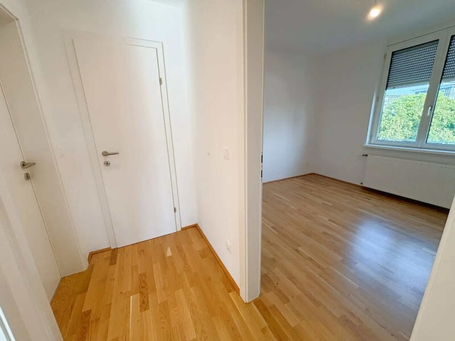 Helle 3-Raum-Wohnung mit offener Wohnküche und Balkon - Erstbezug nach Sanierung!