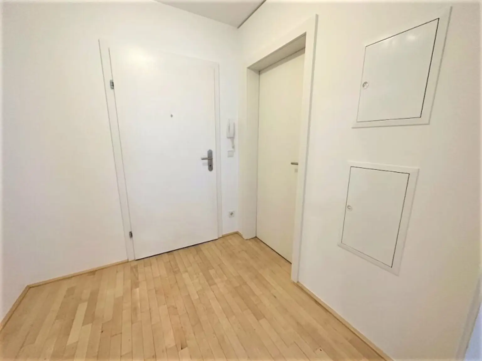 HÖRLGASSE, SCHLICKPLATZ, 45 m2 Neubau, Wohn-Esszimmer mit Kochnische, Schlafzimmer, Duschbad, 6. Liftstock
