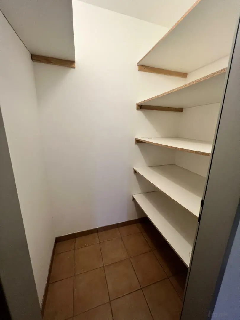 Gartenwohnung - Charmante 2 Zimmer, extra Küche, inkl. Stellplatz  ++Videorundgang++