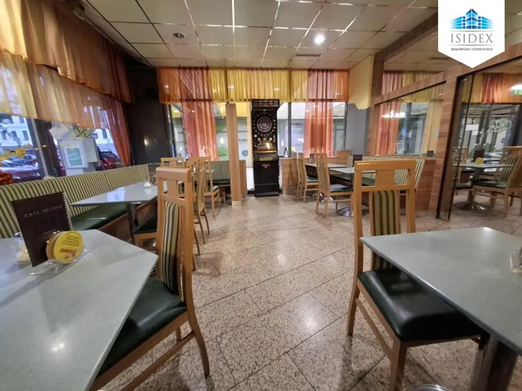 Gemütliches Cafe mitten im Geschehen!