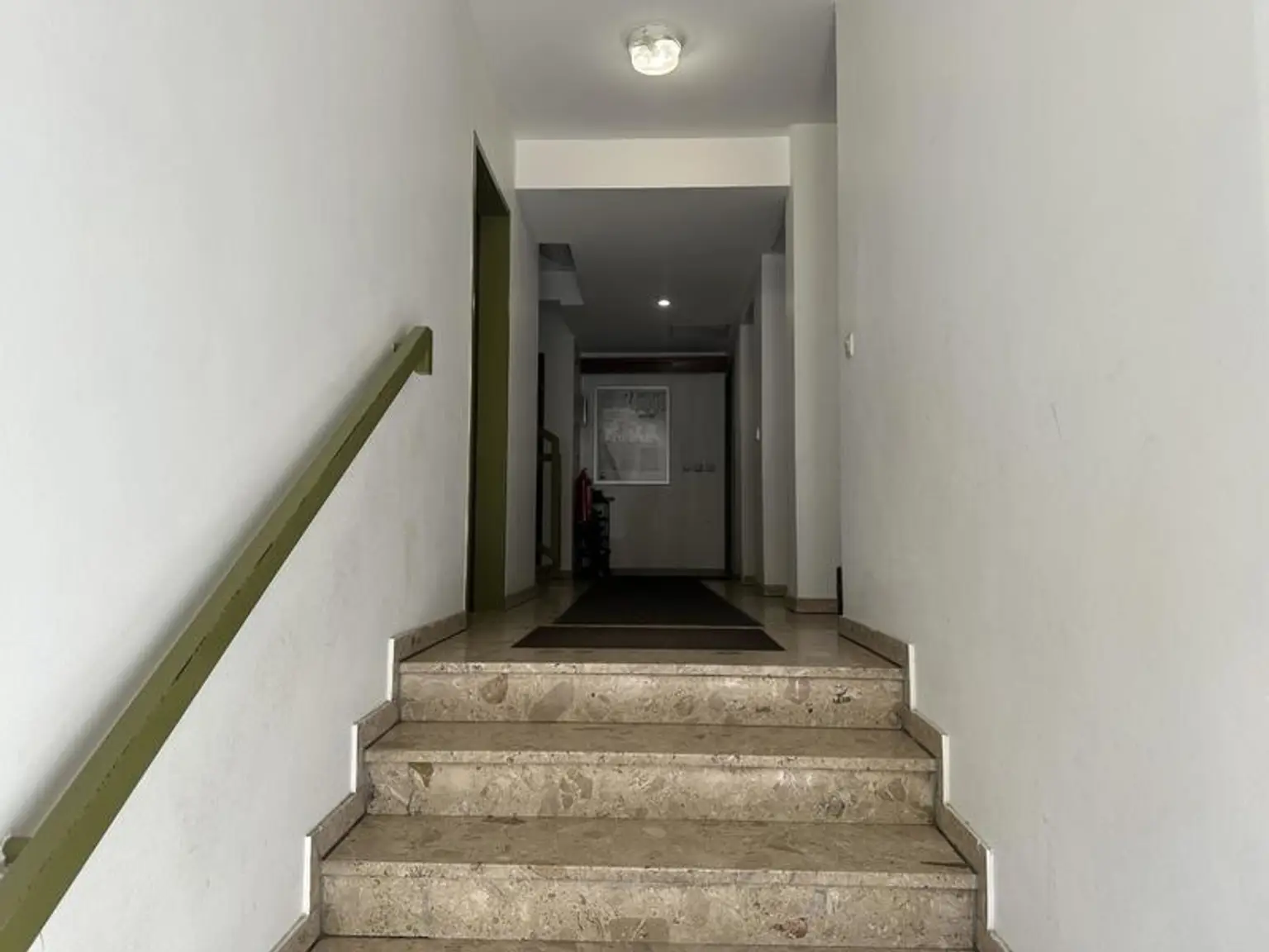 IMG_7962_Stiegenhaus2