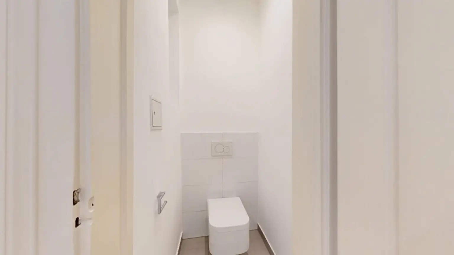 Separate Toilette