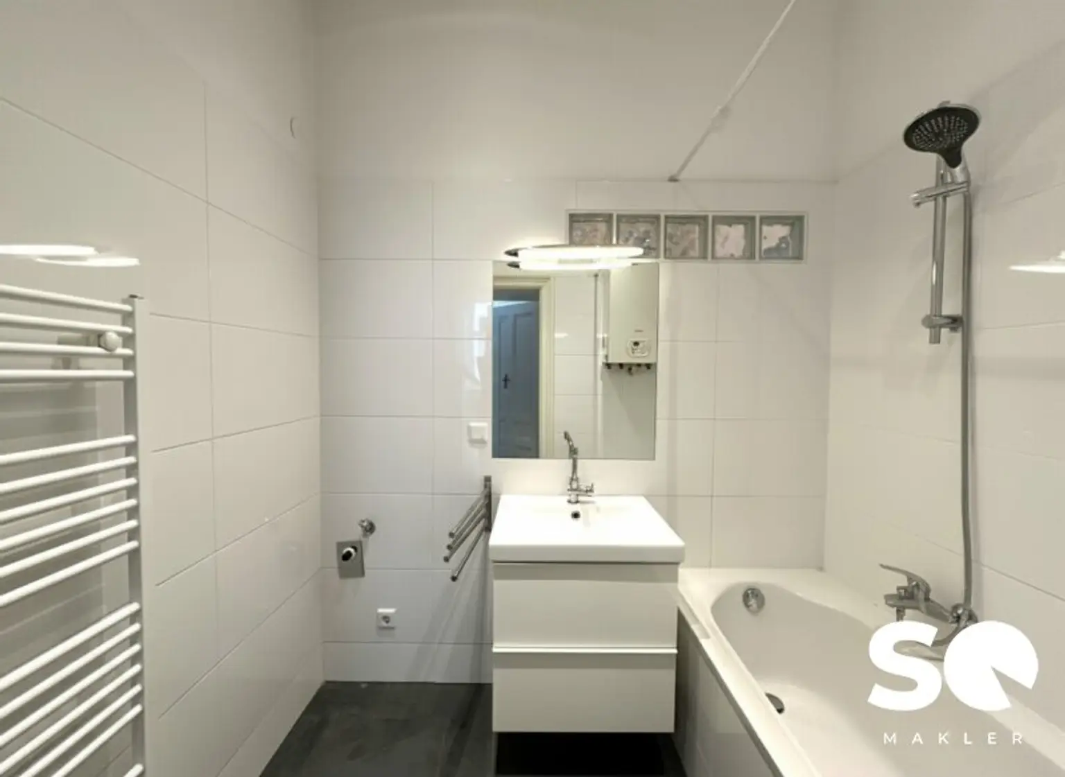 #SQ - HELLE 2-ZIMMER-ALTBAUWOHNUNG IN TOPLAGE IN MARGARETEN