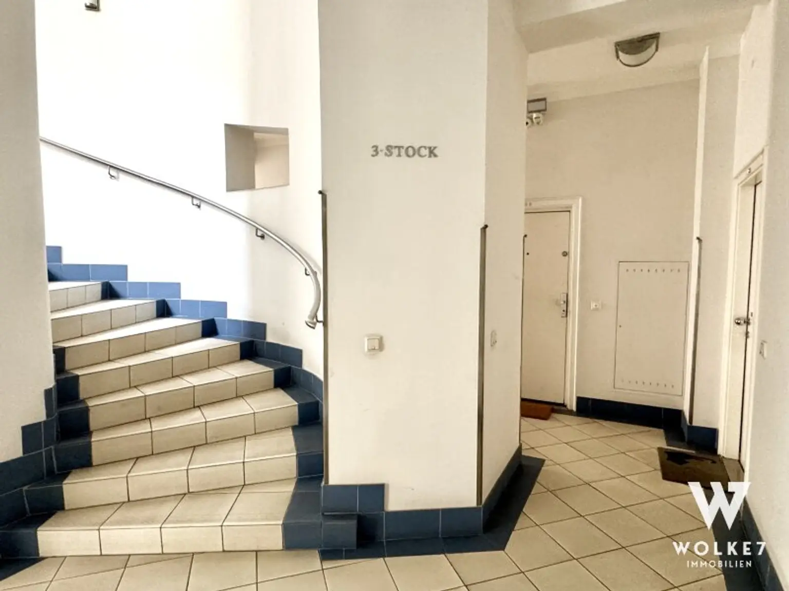 Exklusive 3-Zimmer-Altbauwohnung in Toplage der Wiener Innenstadt | Köllnerhofgasse, nur 400m zum Stephansplatz