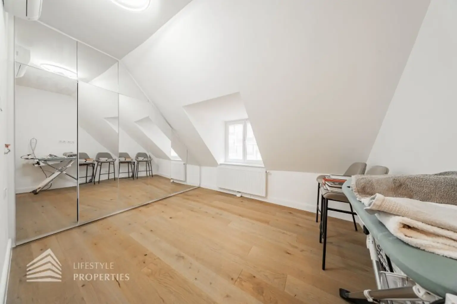Moderne 4-Zimmer Maisonettewohnung mit Terrasse, Nähe Stephansplatz by Lifestyle Properties