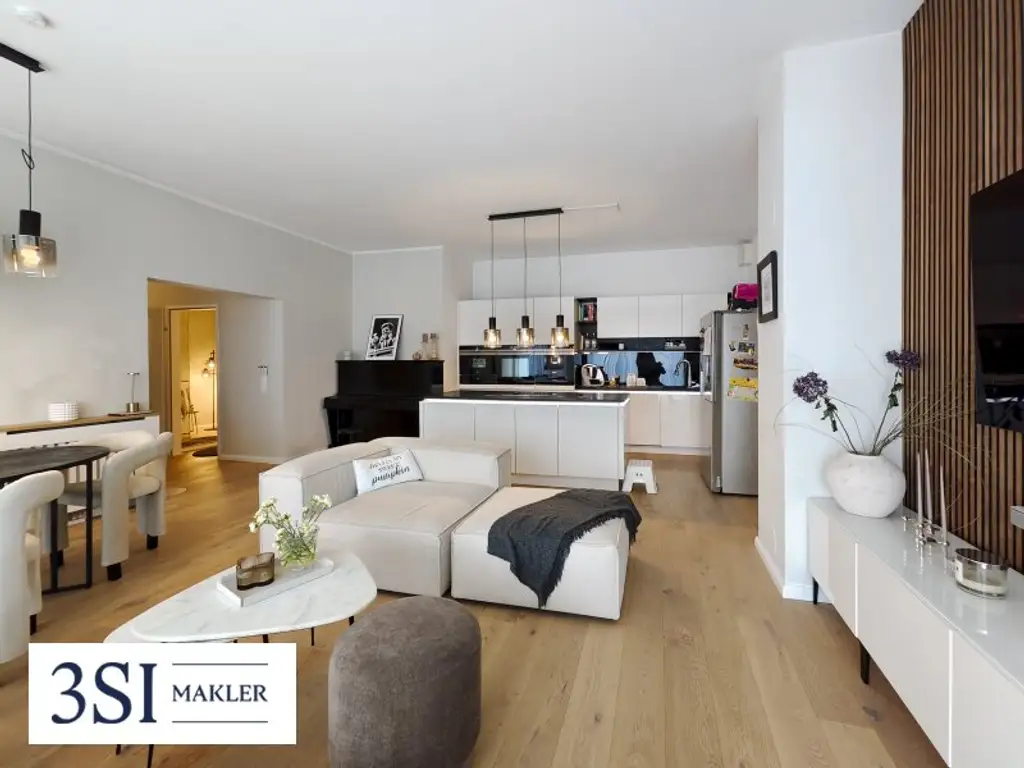 Geräumige Familienwohnung mit Sonnenterrasse und Weitblick im Citygate!