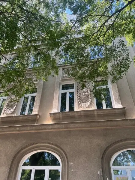 Bestandsfreies, charmantes Gründerzeitzinshaus in sehr guter Lage Nähe Klinik Floridsdorf/Nord