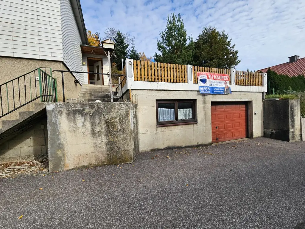 Einfamilienhaus mit herrlichem Ausblick in ruhiger Siedlungslage