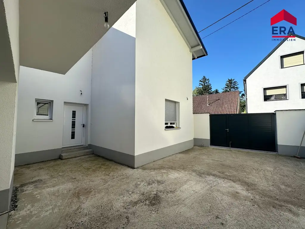 Wilfersdorf – Miete | Erstbezug
Moderne Erdgeschoßwohnung in Zweifamilienhaus