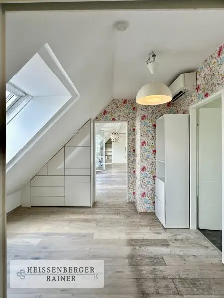 PENTHOUSE MIT TRAUMHAFTEN TERRASSEN /// TOLLER GRUNDRISS /// ALSER STRASSE, ELTERLEINPLATZ