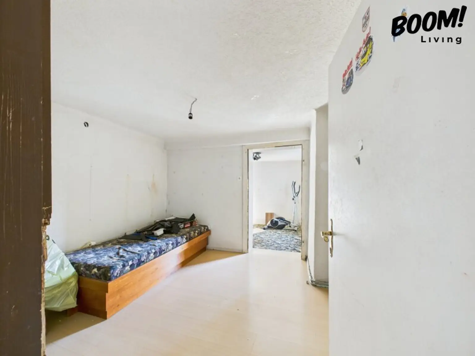 Attraktives, sanierungsbedürftiges Ein-/Mehrfamilienhaus mit viel Potenzial in Amstetten!