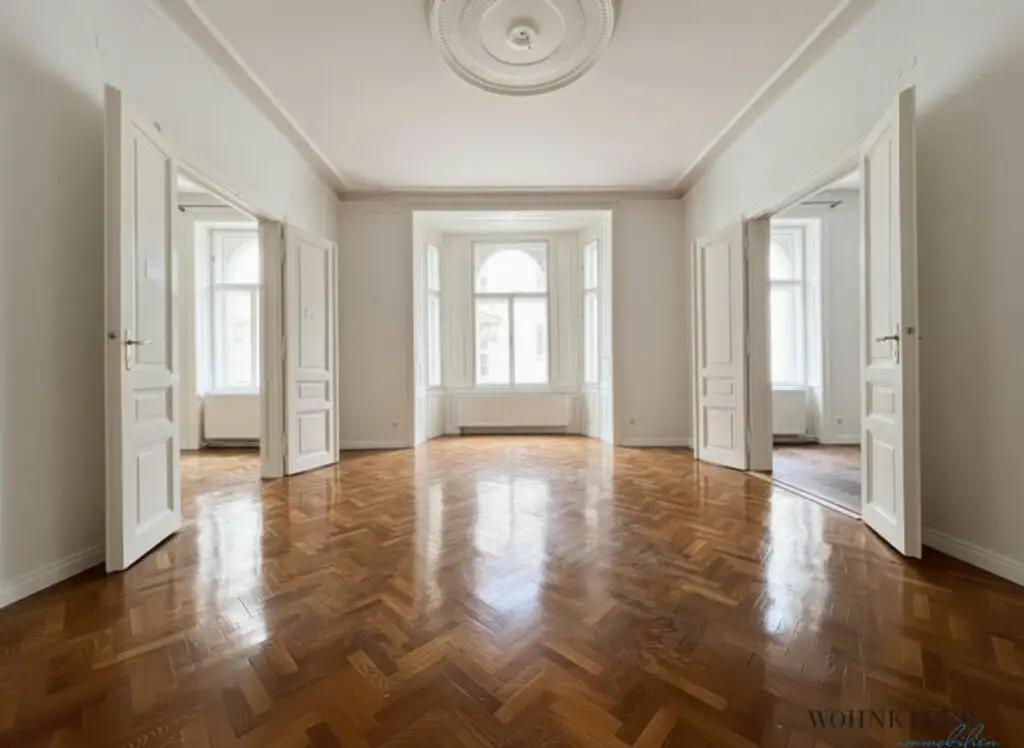 Stilvolle 5-Zimmer-Altbauwohnung in der Lindengasse