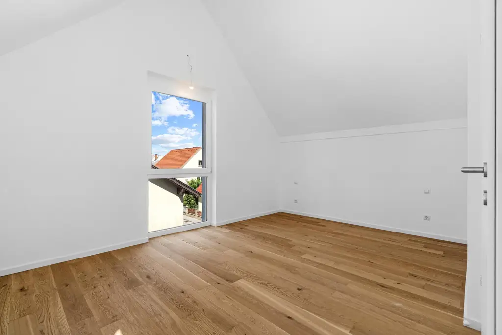 "Wohnen auf höchstem Niveau – Neubau-Doppelhäuser in Stockerau mit bester Lage & Ausstattung"