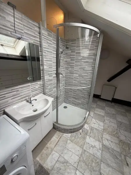 Haus im 23. Bezirk nahe U-Bahn