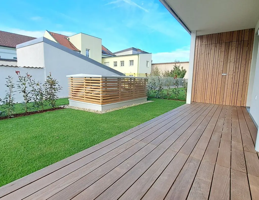 Sonnig Wohnen, Rosig Leben - Daheim in Neusiedl am See!