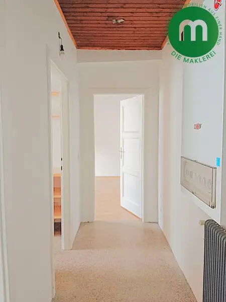 Unbefristet: Geräumiger 2-Zimmer-Altbau nahe Matzleinsdorfer Platz
