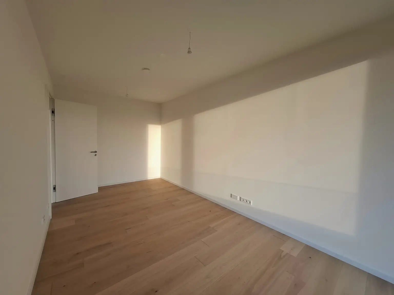 20251119_153208-VSCO