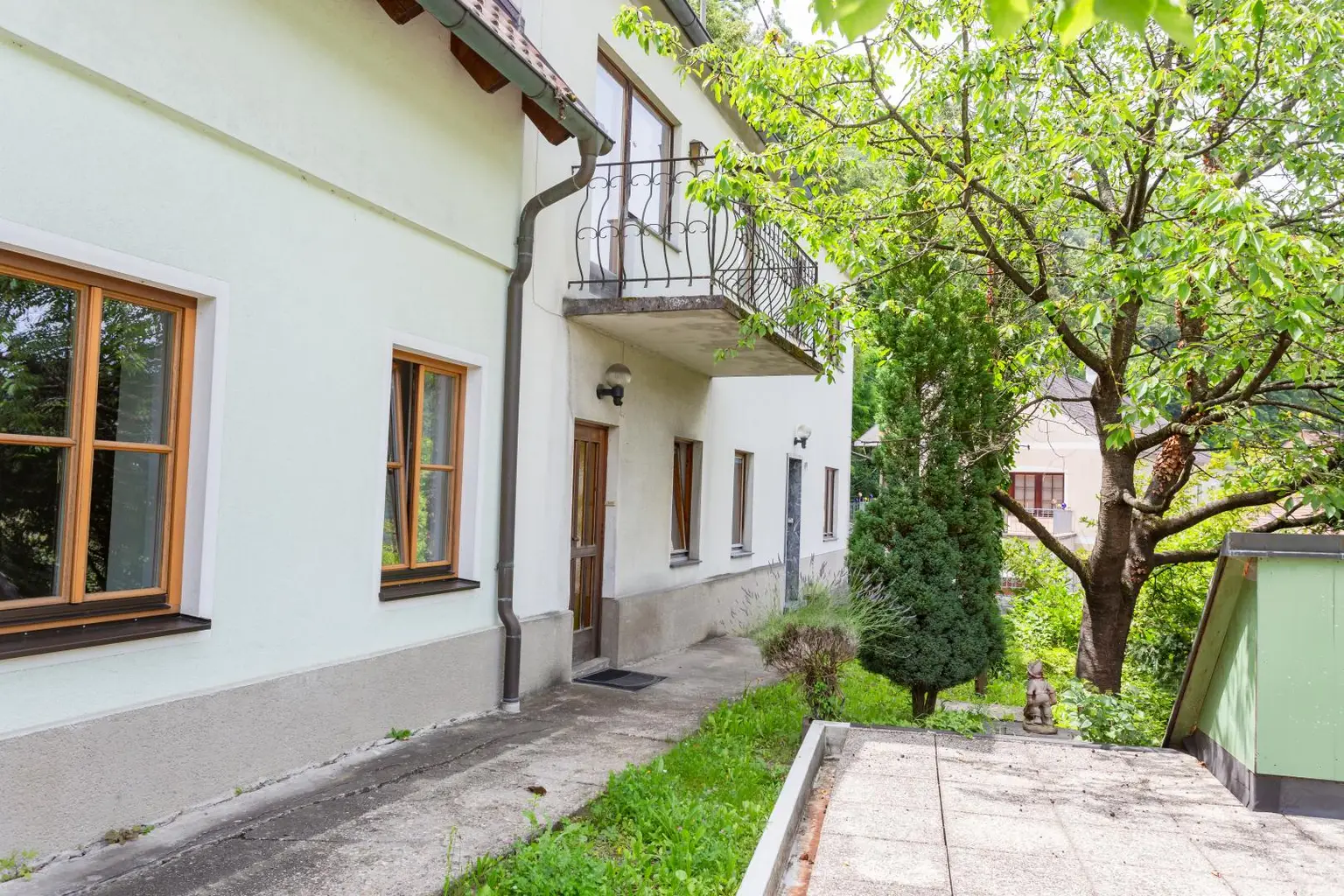 Großzügiges Wohnhaus mit Potential