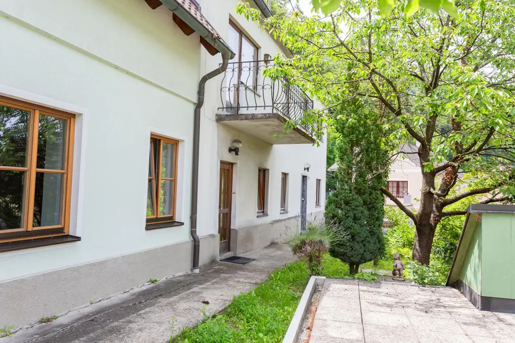 Großzügiges Wohnhaus mit Potential