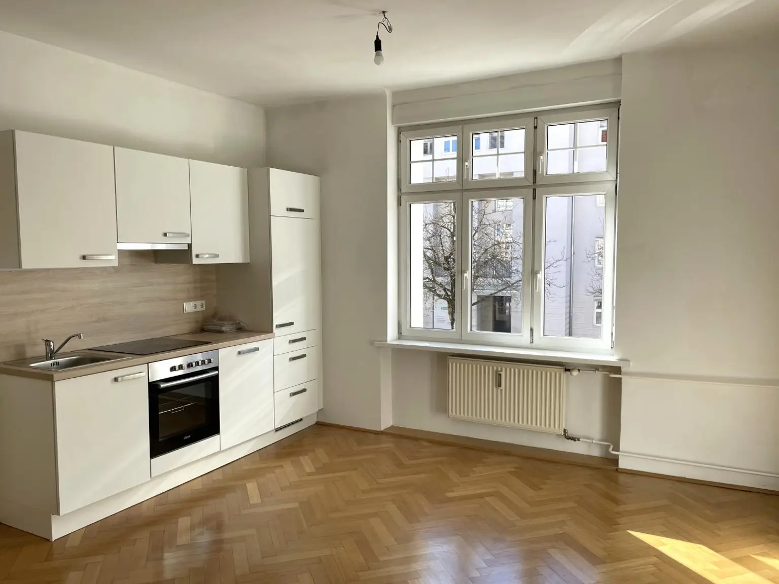 Koch-/Wohn-/Essbereich