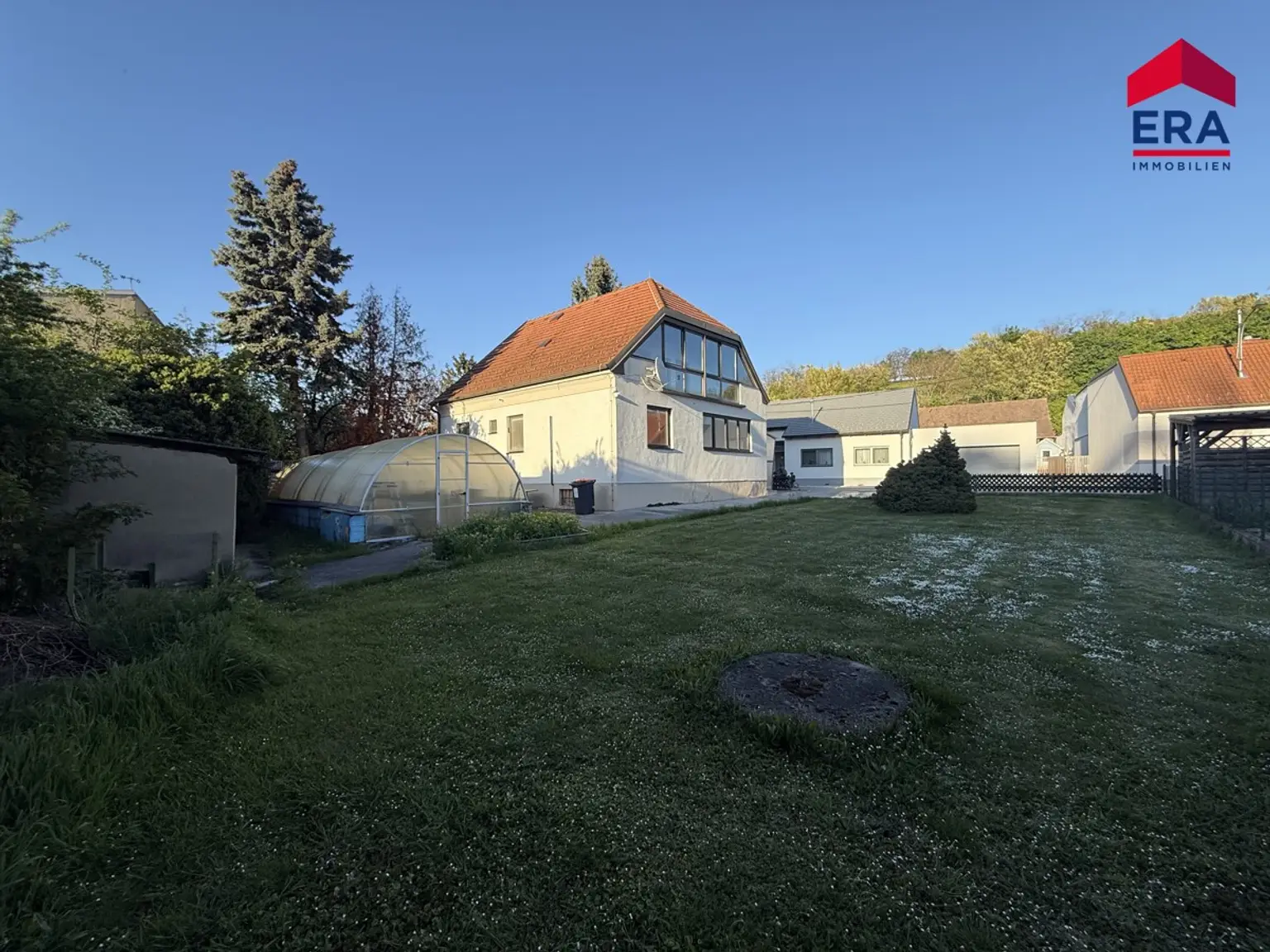 Elegante, idyllische Landvilla mit großzügigem Grundstück in absoluter Ruhelage
2163 Ottenthal