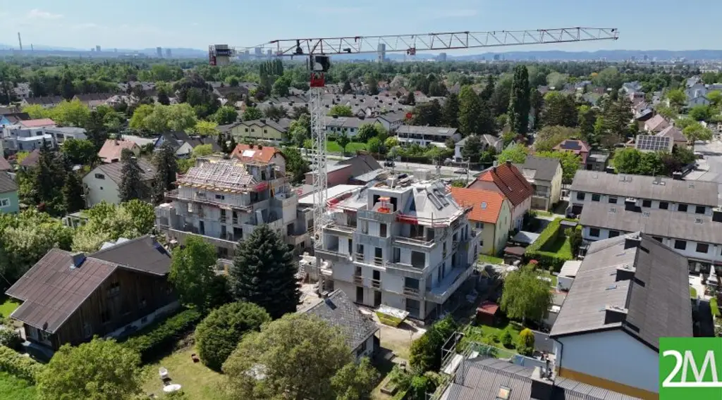 Schöne 2-Zimmer-Dachgeschoßwohnung mit Terrasse in Ruhelage