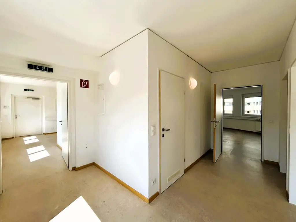 124m² Ordination/Kanzlei/Büro - 4 Räume, barrierefrei