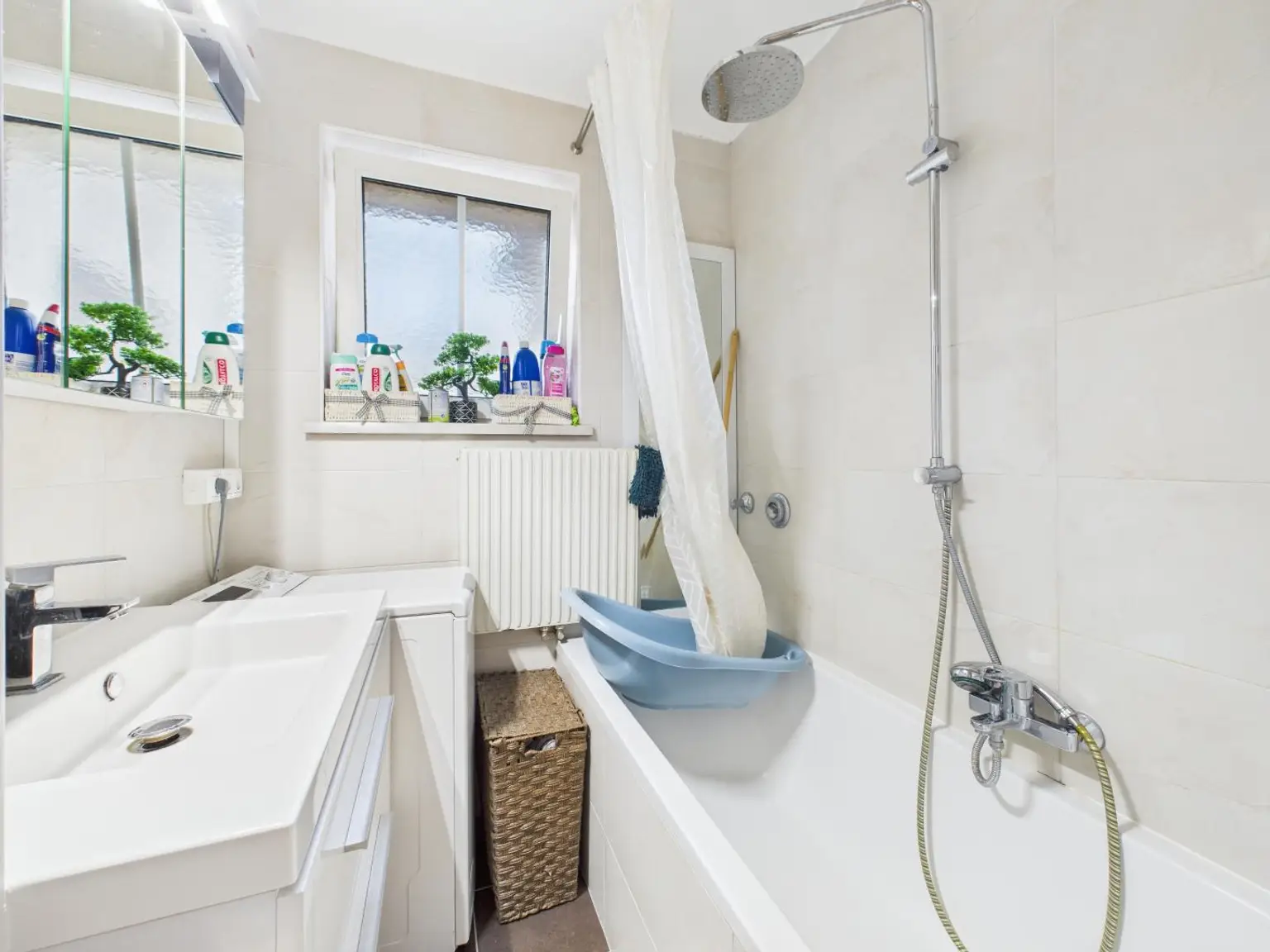 Top-renovierte 2,5-Zimmer-Wohnung in Haid – Anlegerobjekt mit hoher Nachfrage, erstklassiger Infrastruktur & starkem Renditepotenzial