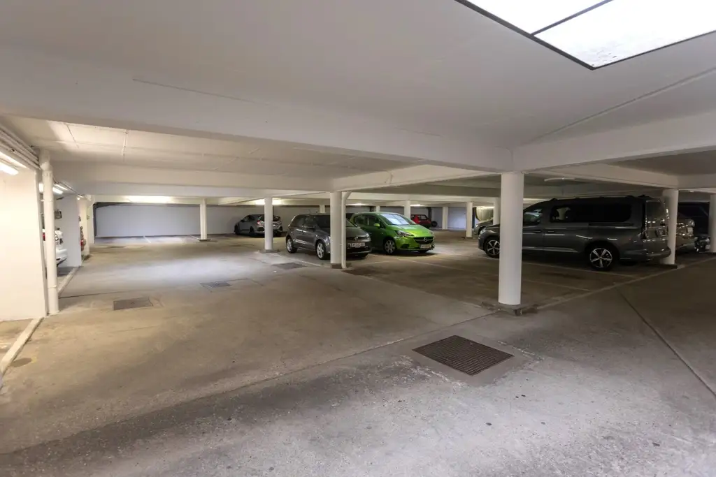 Neu sanierte 4-Zimmer-Eckwohnung im 2. Liftstock