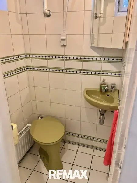 1. OG-weiteres WC