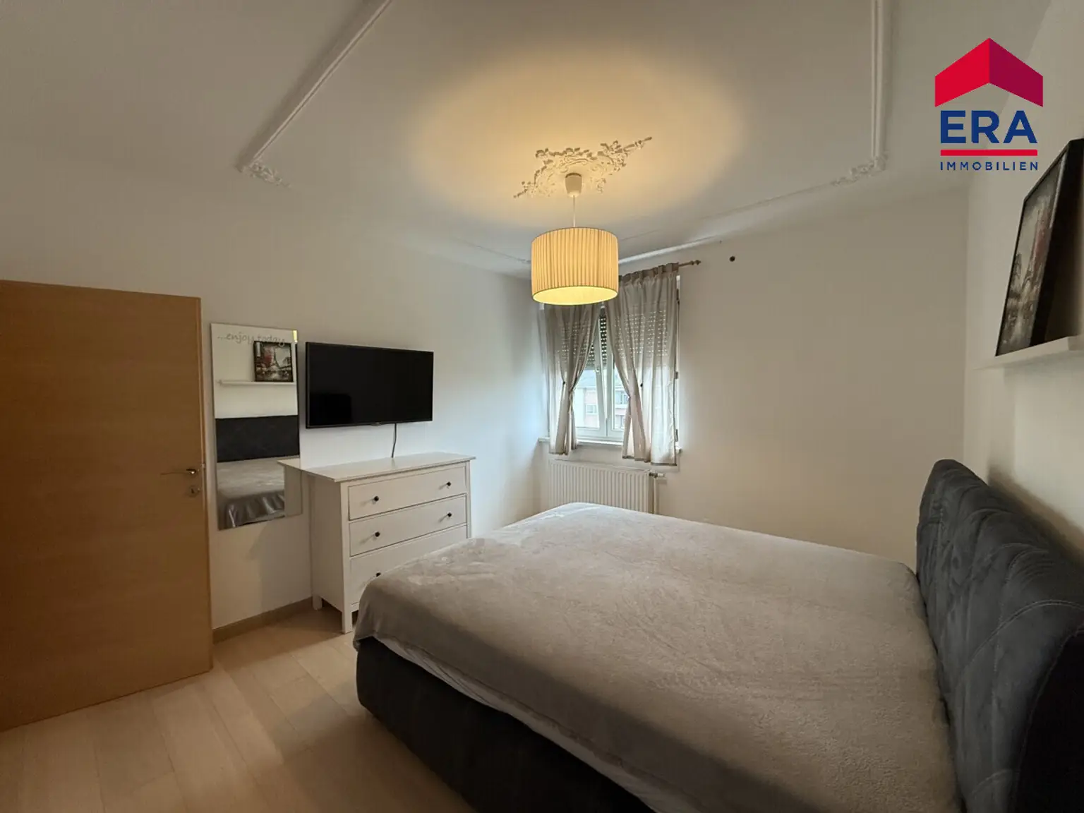 Neuer Preis: Ankommen & wohlfühlen – Sanierte Eigentumswohnung mit Loggia im Herzen von Laa/ Thaya