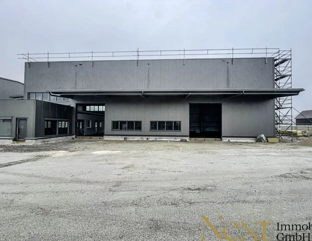 NEUBAU! Lager-/Produktionshalle samt Büroflächen in Schlatt bei Lambach zu vermieten!