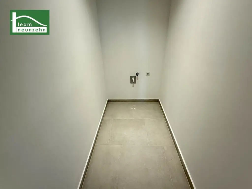 Jetzt einziehen: Frisch sanierte Wohnung mit moderner Ausstattung und Freifläche. - WOHNTRAUM