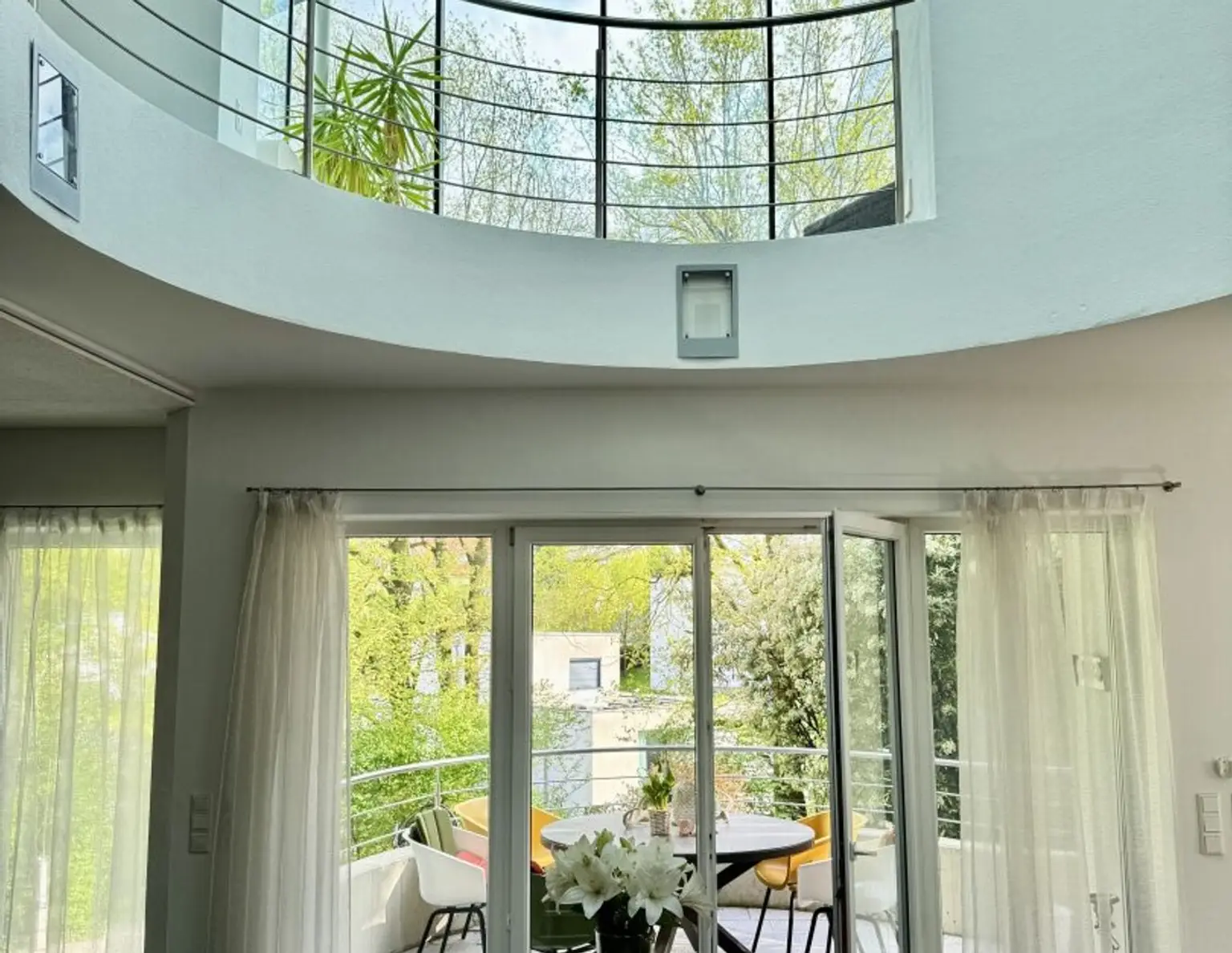 VIDEO IM INSERAT VORHANDEN - ARCHITHEKTENVILLA in THALHEIM am HUMMELHOF - MODERNISIERT und sehr HOCHWERTIG eingerichtet - ansehen lohnt sich