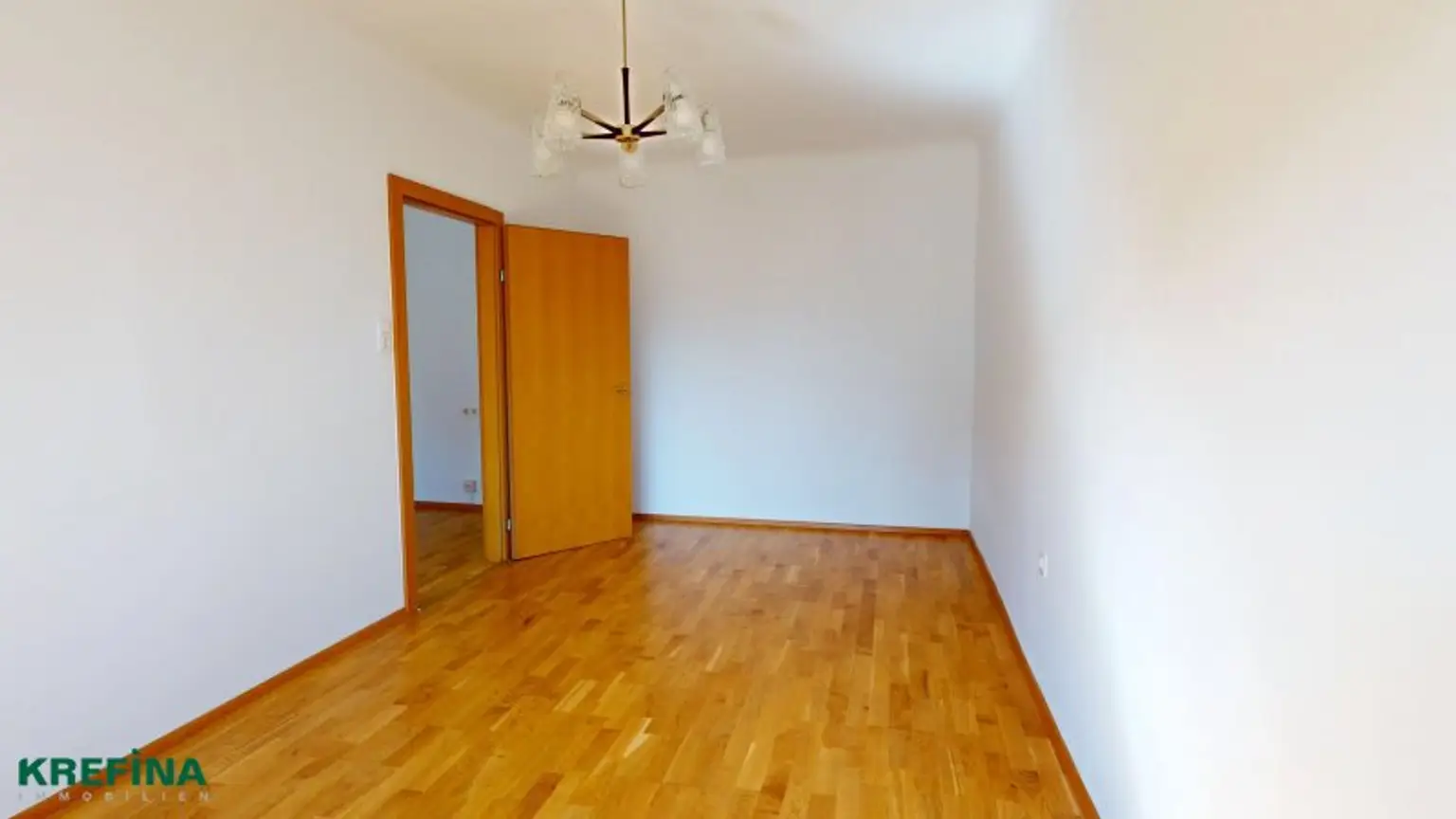 Braunhirschengasse: Helle und freundliche 2-Zimmerwohnung - 4. Liftstock - Gute Infrastruktur