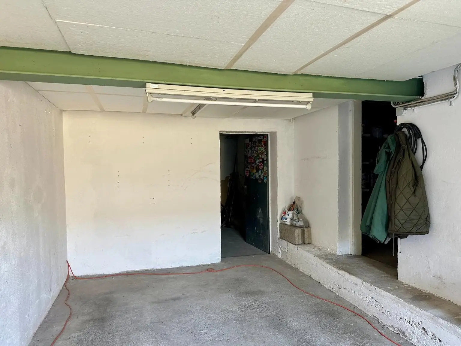 Garage, Keller