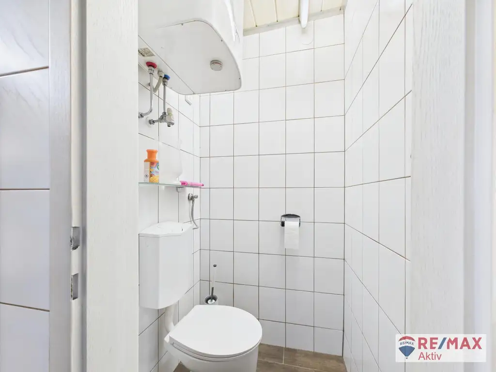 Badebungalow auf Pachtgrund mit direktem Seezugang