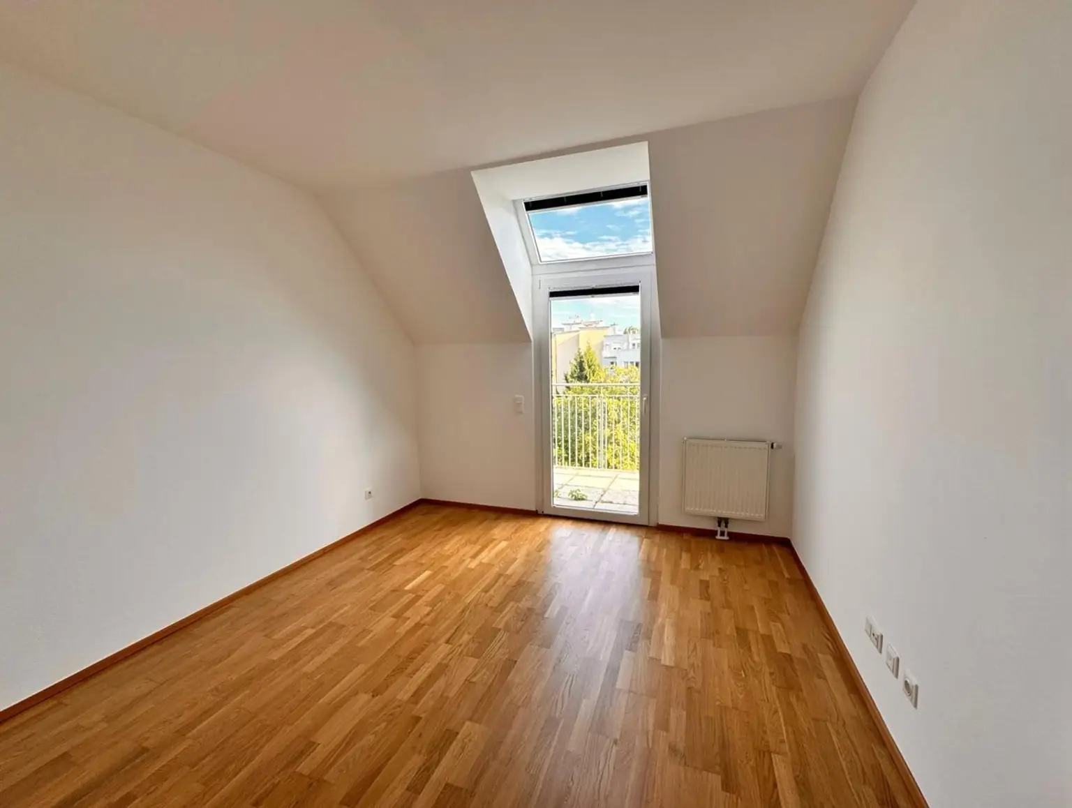 Wohnen in Döbling: Helle 3-Zimmer-Wohnung mit Balkon und Terrasse