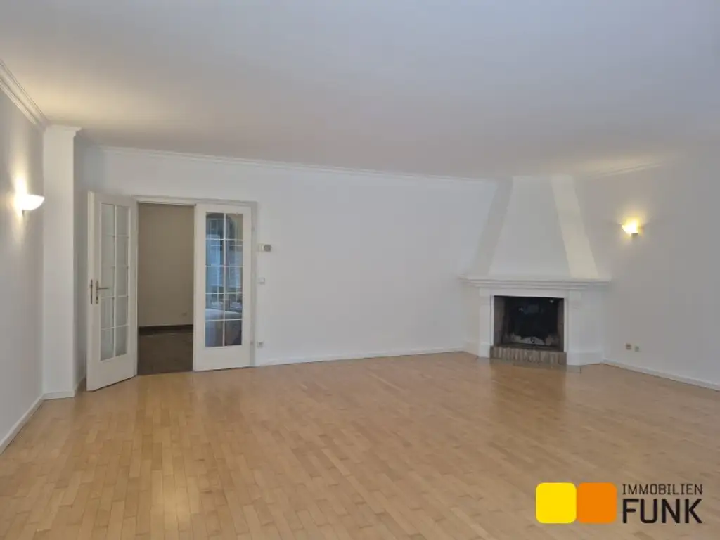 5-Zimmer Gartenwohnung mit 2-Zimmer-Einliegerwohnung