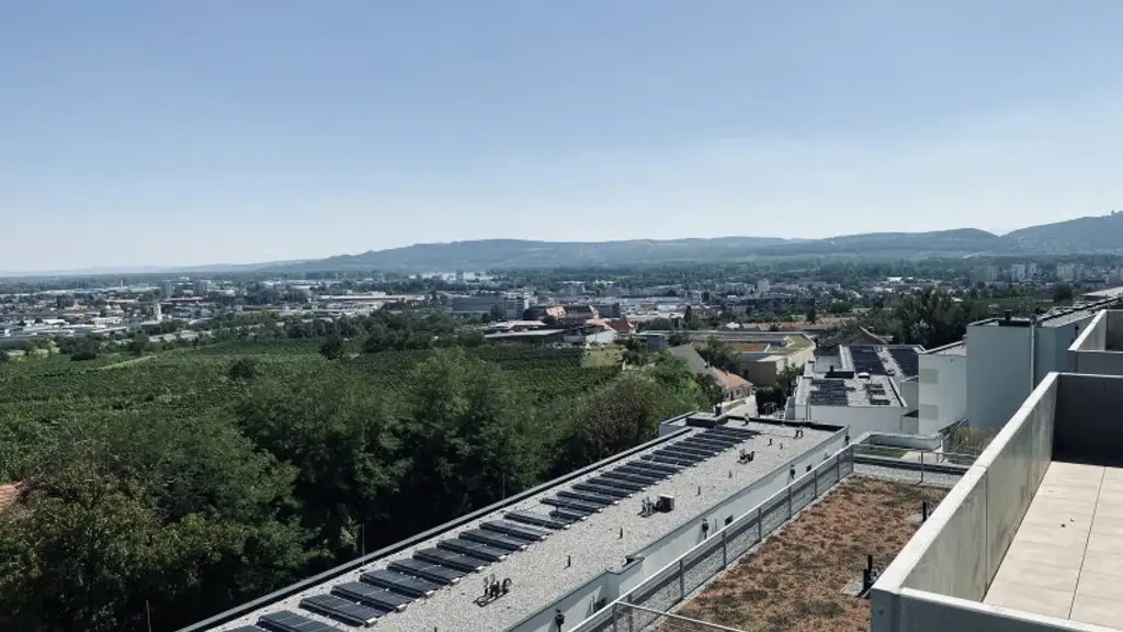 Neubau Erstbezug Moderne Zwei Zimmer Wohnung mit fabelhafter Aussicht