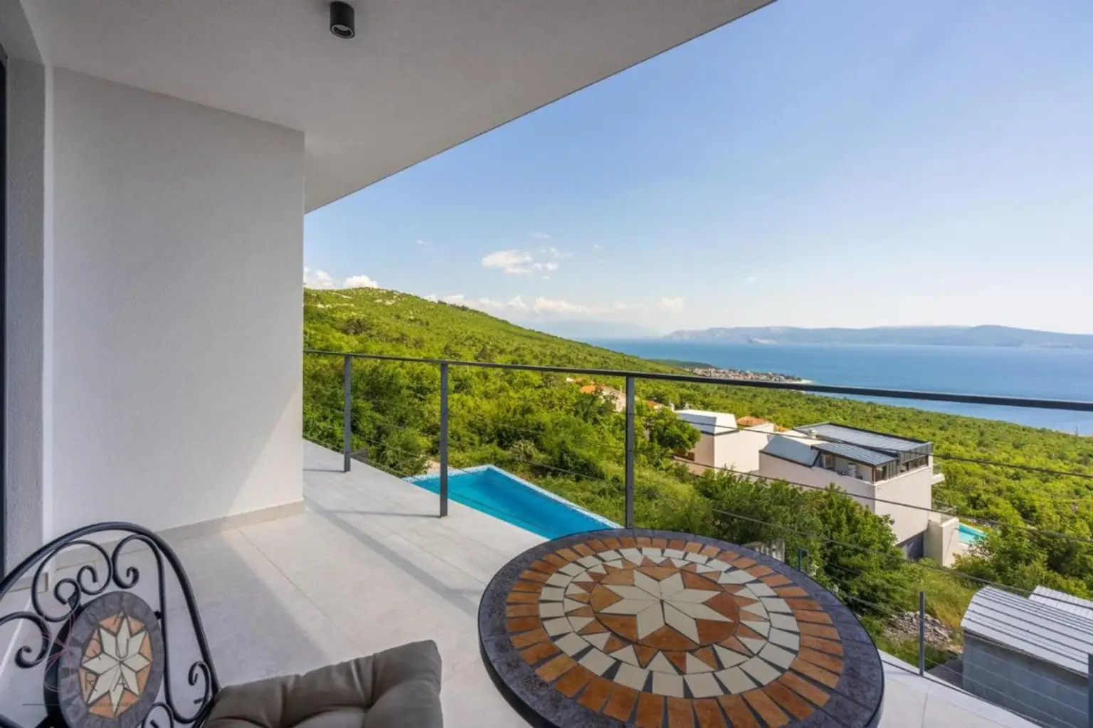 Eleganz mit Meeresnähe – Moderne Villa in Crikvenica