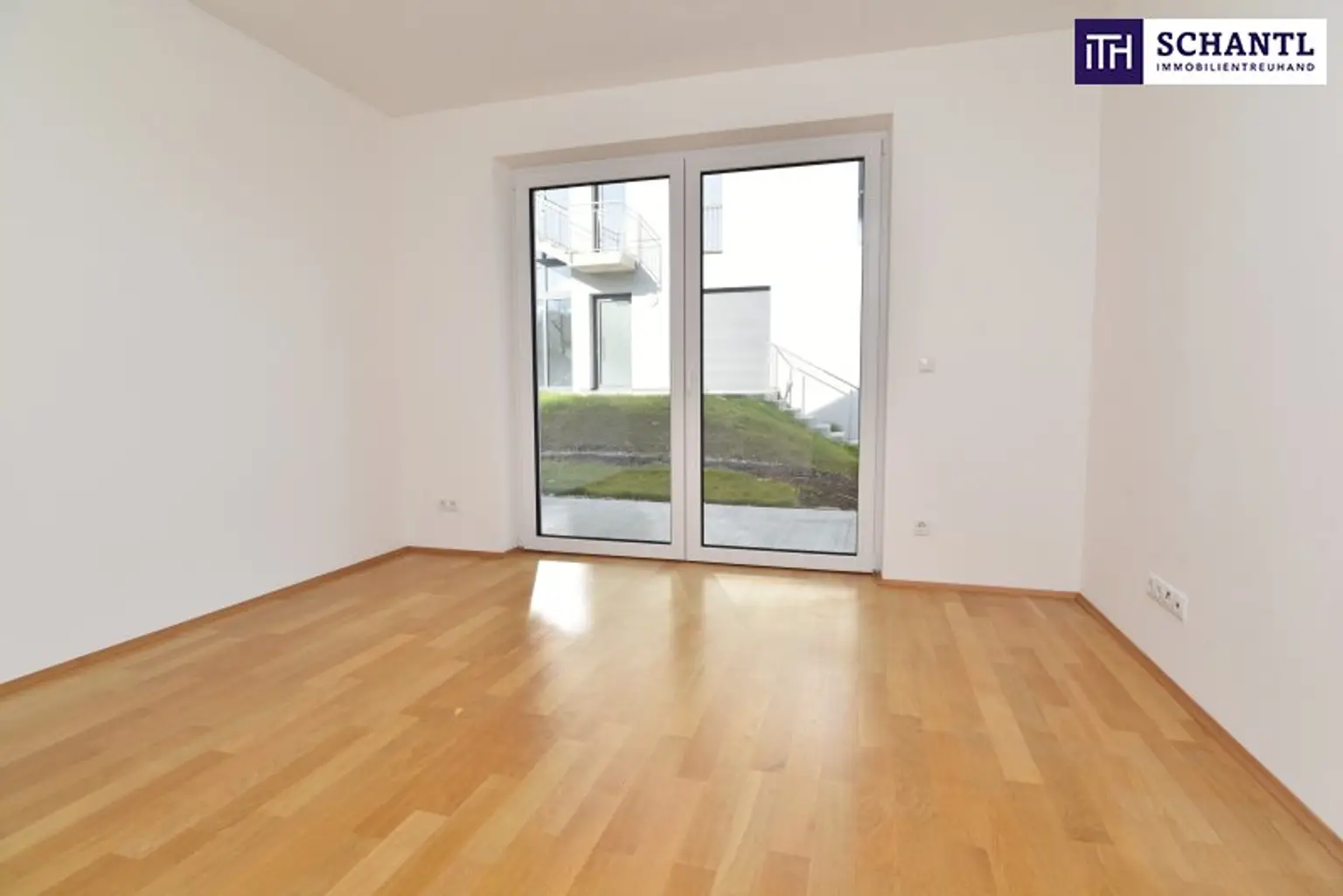 Exklusives Einfamilienhaus mit Panoramaterrasse in der steirischen Weingegend – Ein Wohnjuwel für höchste Ansprüche!