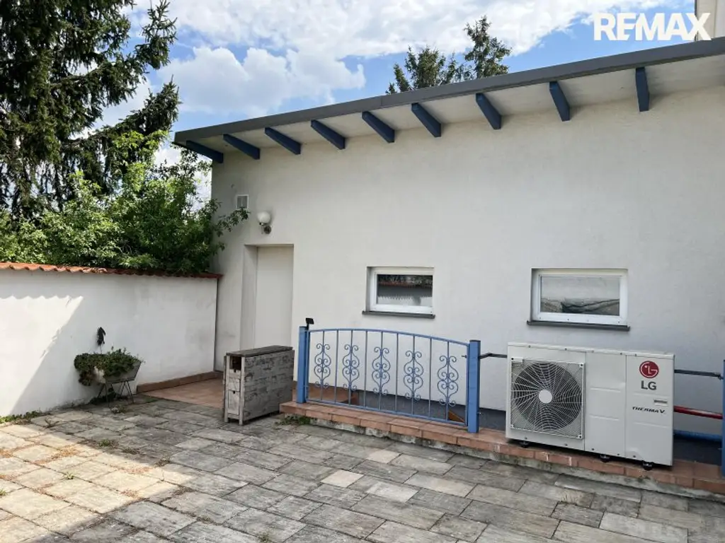 Großzügiges Einfamilienhaus mit Garten, Terrasse & Garage in Ebenfurth, 4 Zimmer, 195m²