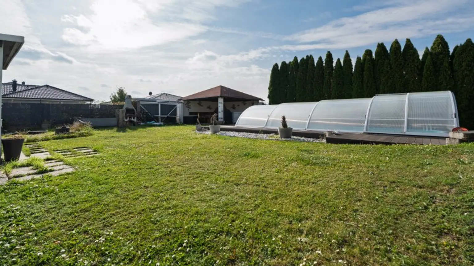 Einfamilienhaus gesucht? Koffer packen und einziehen!