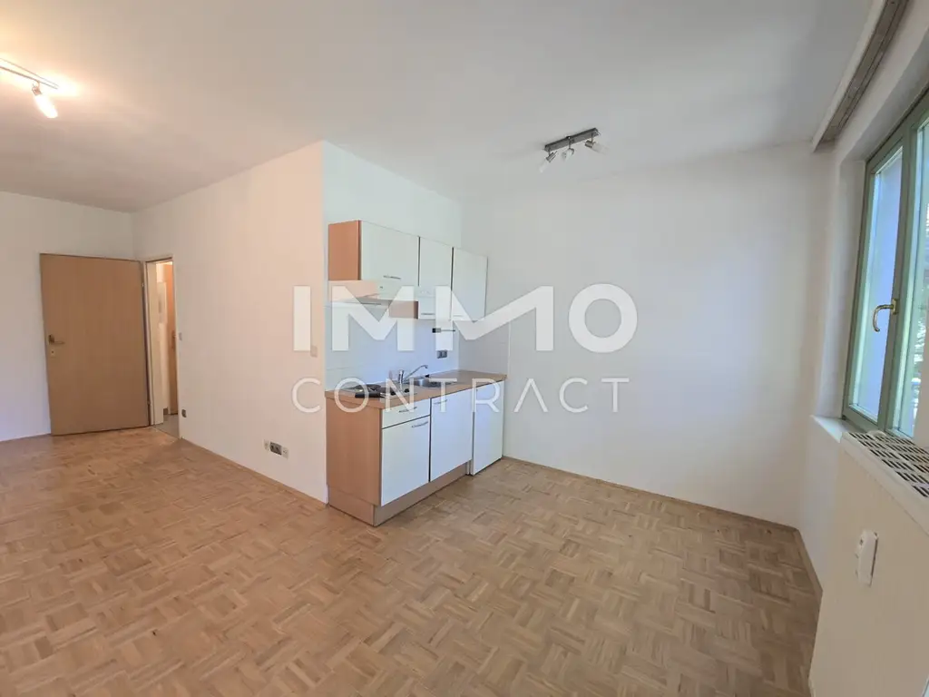 SINGLE-HIT:  Schöne Klein-Wohnung bei der KF-UNI mit Balkon  - Heinrichstraße 47b Top 18B