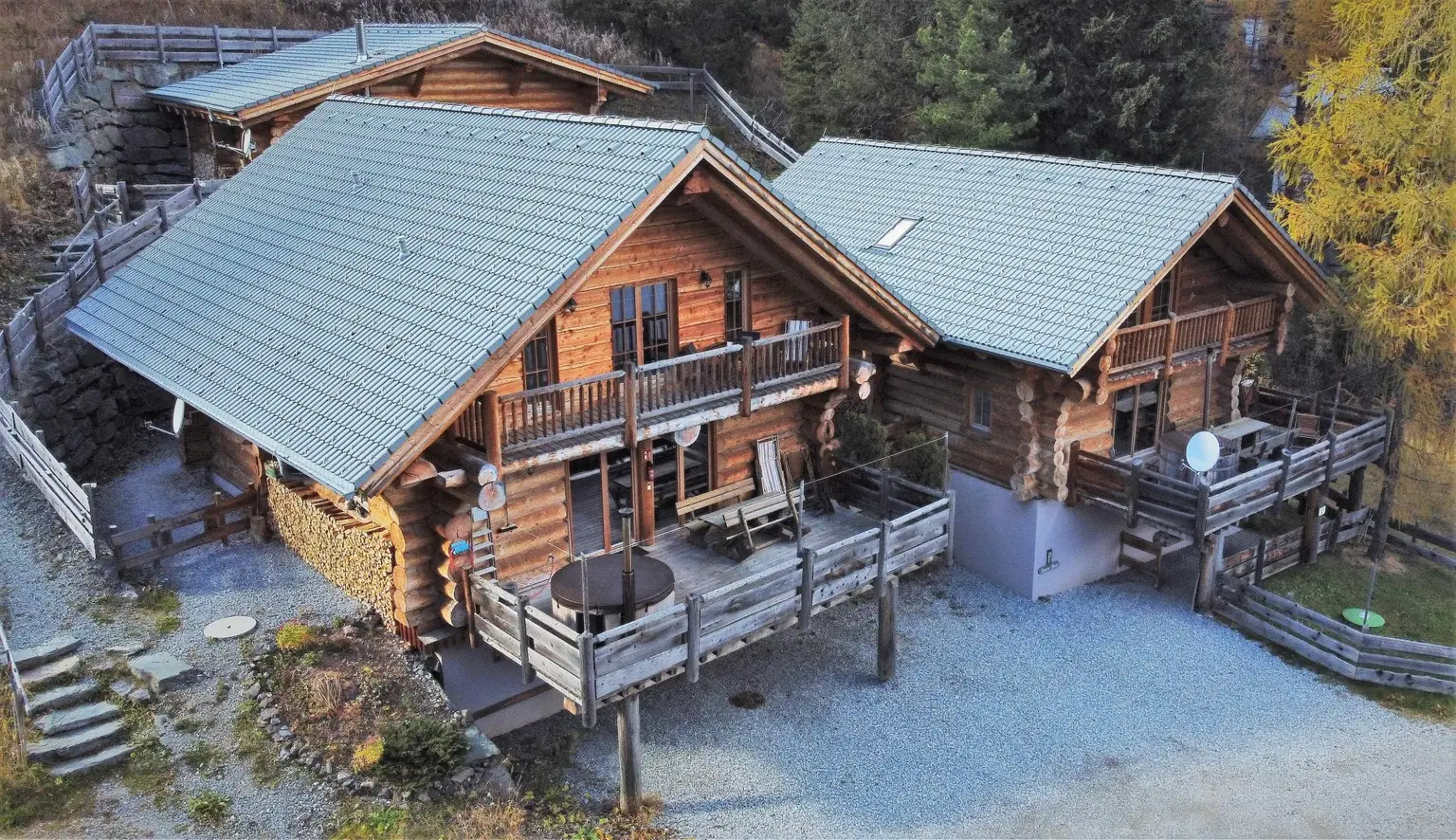 GOLDEN EAGLE - ein außergewöhnliches & exklusives Rundholzchalet