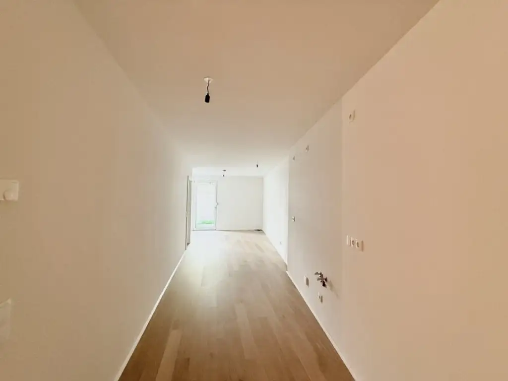 geräumige 2-Zimmer Wohnung in guter Lage - Erstbezug auf Eigengrund + Provisionsfrei!