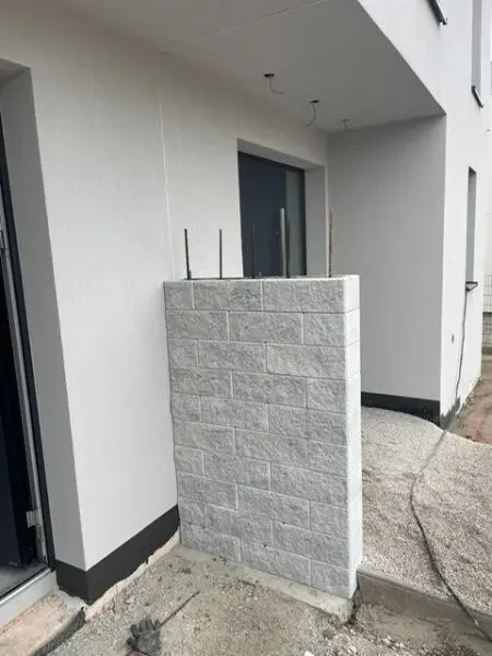 Traumhafte Doppelhaushälfte in Parndorf: Erstbezug mit Garten und zwei Stellplätzen!