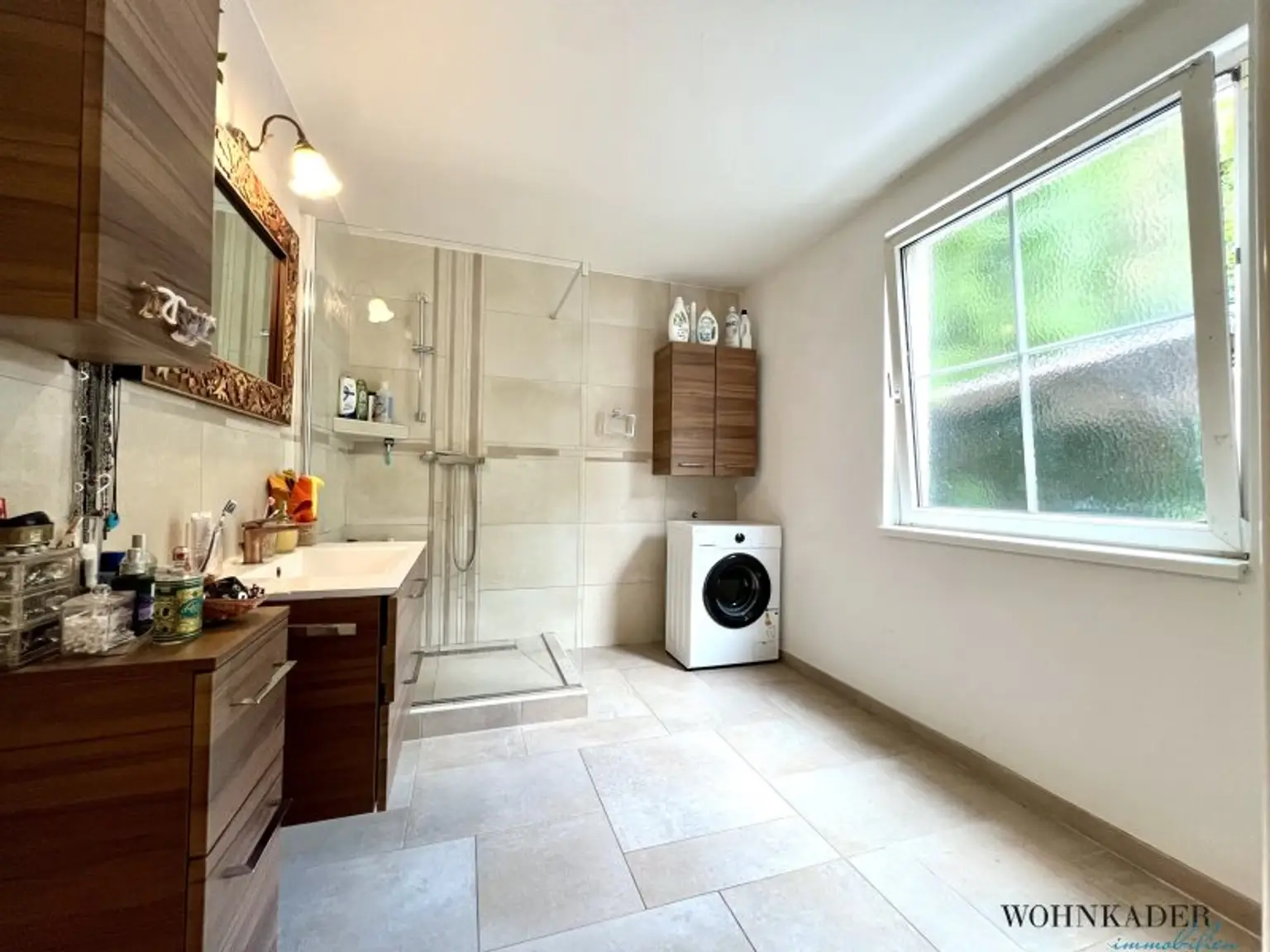 Großzügige 2-Zimmer-Gartenwohnung – ein Ruhepol mit 80 m² Außenfläche