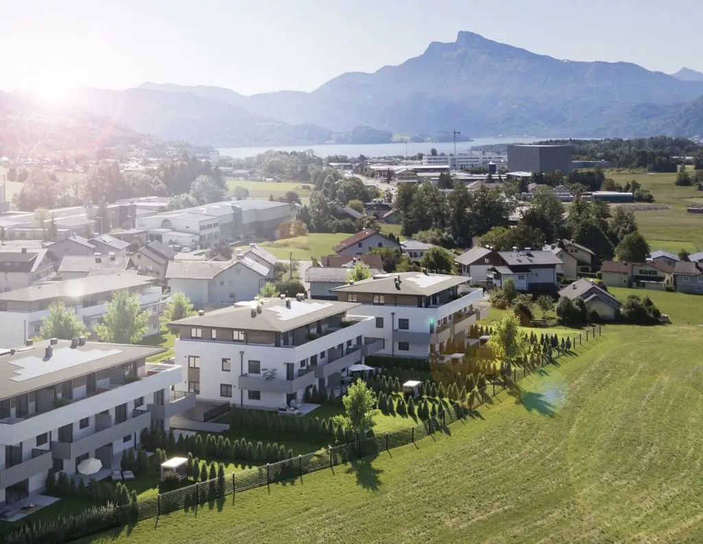 Traumhafte 3 Zimmer Dachgeschoss Wohnung mit XL Balkon in Mondsee